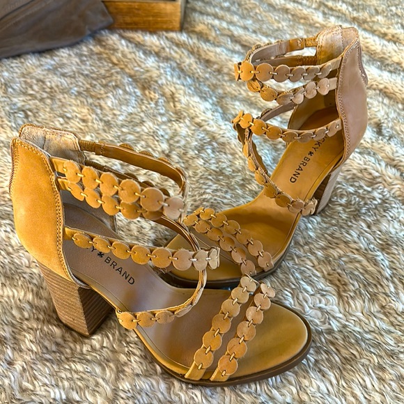 Lucky Brand Shoes - Lucky Brand Leather Heels